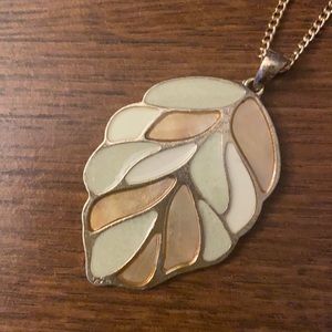 Gold Leaf Design Pendant and Chain